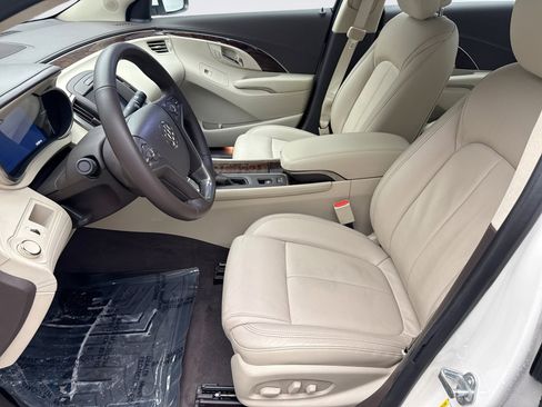Used 2014 Buick LaCrosse Leather image 11