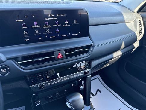 Used 2024 Kia Seltos EX image 20