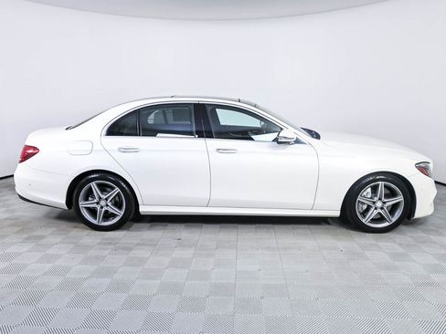 Used 2017 Mercedes-Benz E 300 image 27