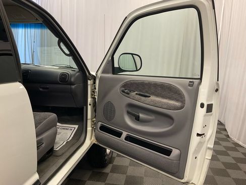 Used 2001 Dodge Ram 1500 Truck 4x4 Quad Cab image 9