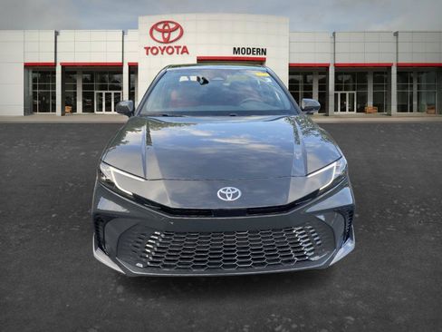 Used 2026 Toyota Camry XSE FWD image 4