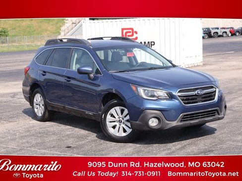 Used 2019 Subaru Outback 2.5i Premium w/ Popular Package #2 AWD/4WD image 1