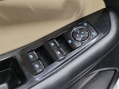 Used 2017 Ford Edge SEL w/ Equipment Group 201A AWD/4WD image 27
