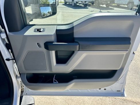 Used 2019 Ford F350 XL w/ Power Equipment Group image 27