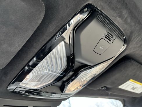 Used 2026 BMW X7 M60i image 28