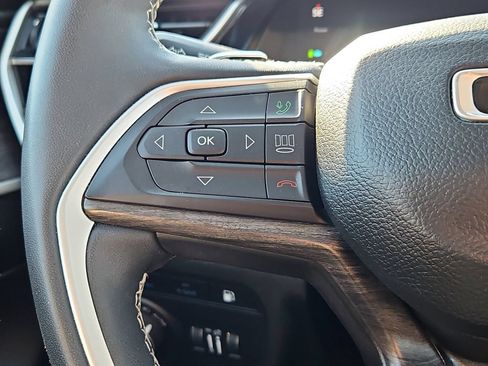 Used 2023 Jeep Grand Cherokee 4WD 4xe image 29
