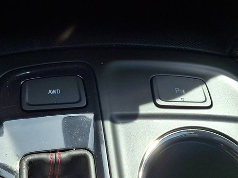 Used 2022 Chevrolet Equinox RS w/ LPO, Floor Liner Package AWD/4WD image 25