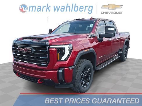 Used 2024 GMC Sierra 2500 AT4 w/ AT4 Preferred Package image 1