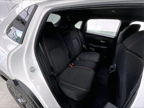 Certified 2024 Honda HR-V Sport image 18