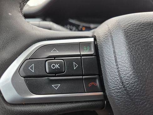 Used 2025 Jeep Compass Limited AWD/4WD image 12