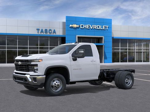 New 2025 Chevrolet Silverado 3500 W/T w/ WT Convenience Package AWD/4WD image 3