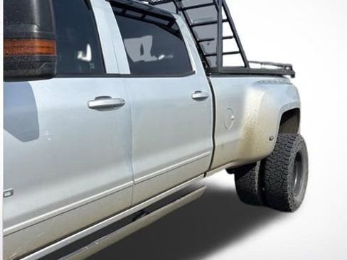 Used 2015 Chevrolet Silverado 3500 LT w/ LT Convenience Package image 4