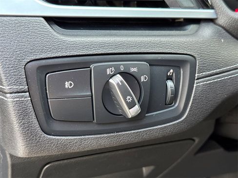 Used 2020 BMW X2 sDrive28i w/ Convenience Package image 29