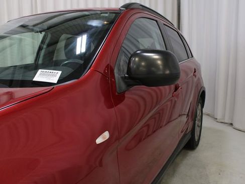 Used 2013 Mitsubishi Outlander Sport LE FWD image 32