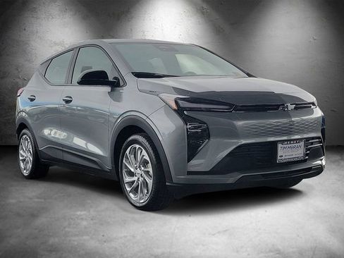 New 2027 Chevrolet Bolt LT w/ Comfort Package FWD image 2