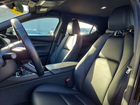 Used 2024 MAZDA MAZDA3 s image 19