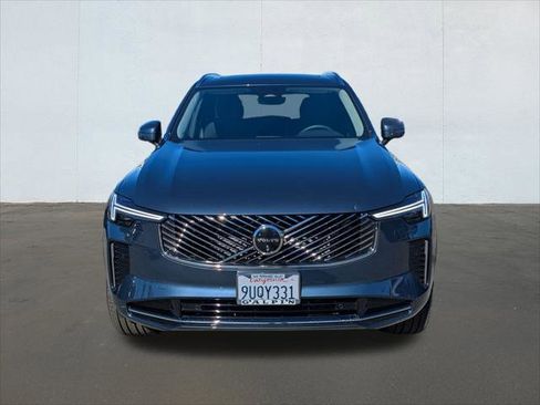 Used 2025 Volvo XC90 B6 Plus w/ Protection Package Premier image 8