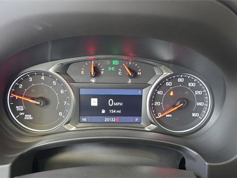 Used 2023 GMC Terrain SLT w/ Infotainment Package II image 10