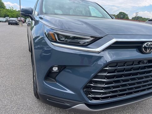 New 2026 Toyota Grand Highlander Limited FWD image 22