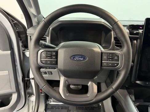 Used 2025 Ford F150 Lightning Flash AWD/4WD image 22