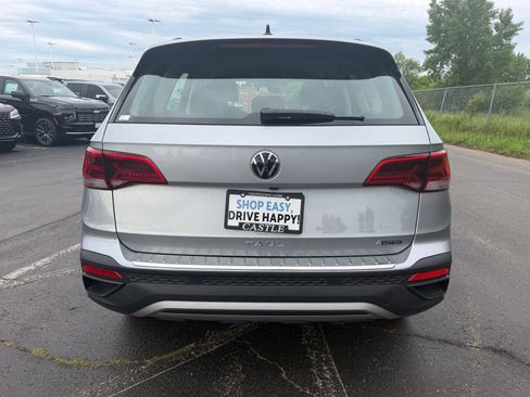 Used 2024 Volkswagen Taos S AWD/4WD image 7