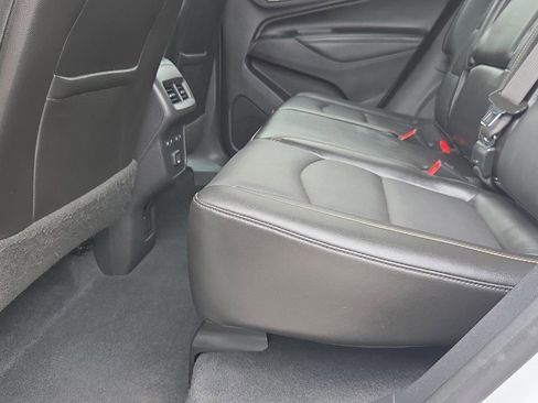 Used 2021 Chevrolet Equinox Premier AWD/4WD image 19