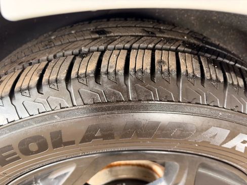 Used 2019 Land Rover Range Rover Sport HSE image 38