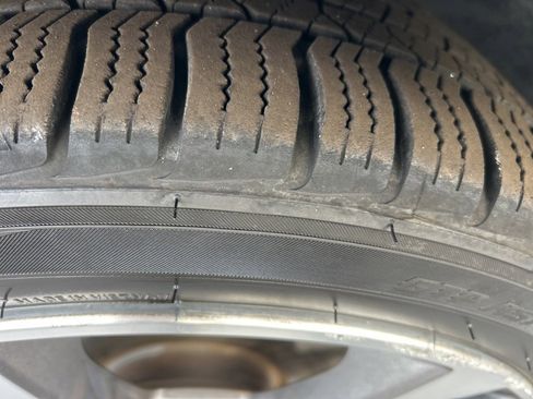 Used 2020 Ford Fusion Titanium image 25