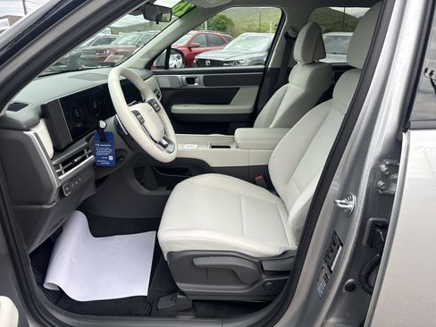 New 2026 Hyundai Santa Fe SE AWD/4WD image 15