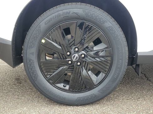 New 2025 Nissan Murano SV image 5