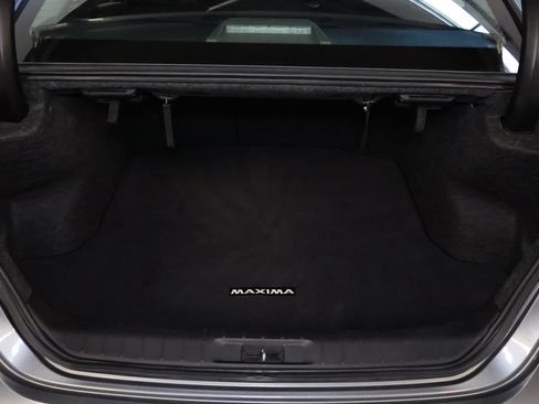 Used 2023 Nissan Maxima SV w/ Floor Mat Group FWD image 16