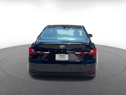 Used 2025 Toyota Camry LE FWD image 12
