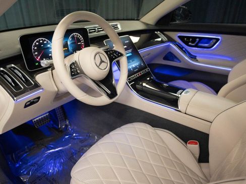 Certified 2026 Mercedes-Benz S 580e 4MATIC Sedan image 15