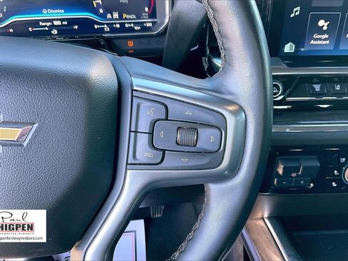 Used 2024 Chevrolet Silverado 2500 LTZ w/ LTZ Convenience Package image 19