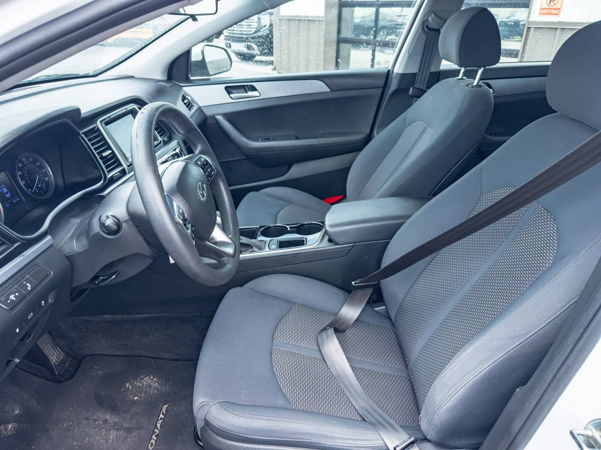 Used 2018 Hyundai Sonata SE FWD image 8