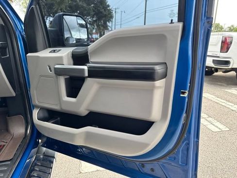 Used 2018 Ford F150 XLT RWD image 12