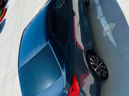 Used 2017 Toyota Corolla SE w/ Carpet Mat Package (TMS) FWD image 5