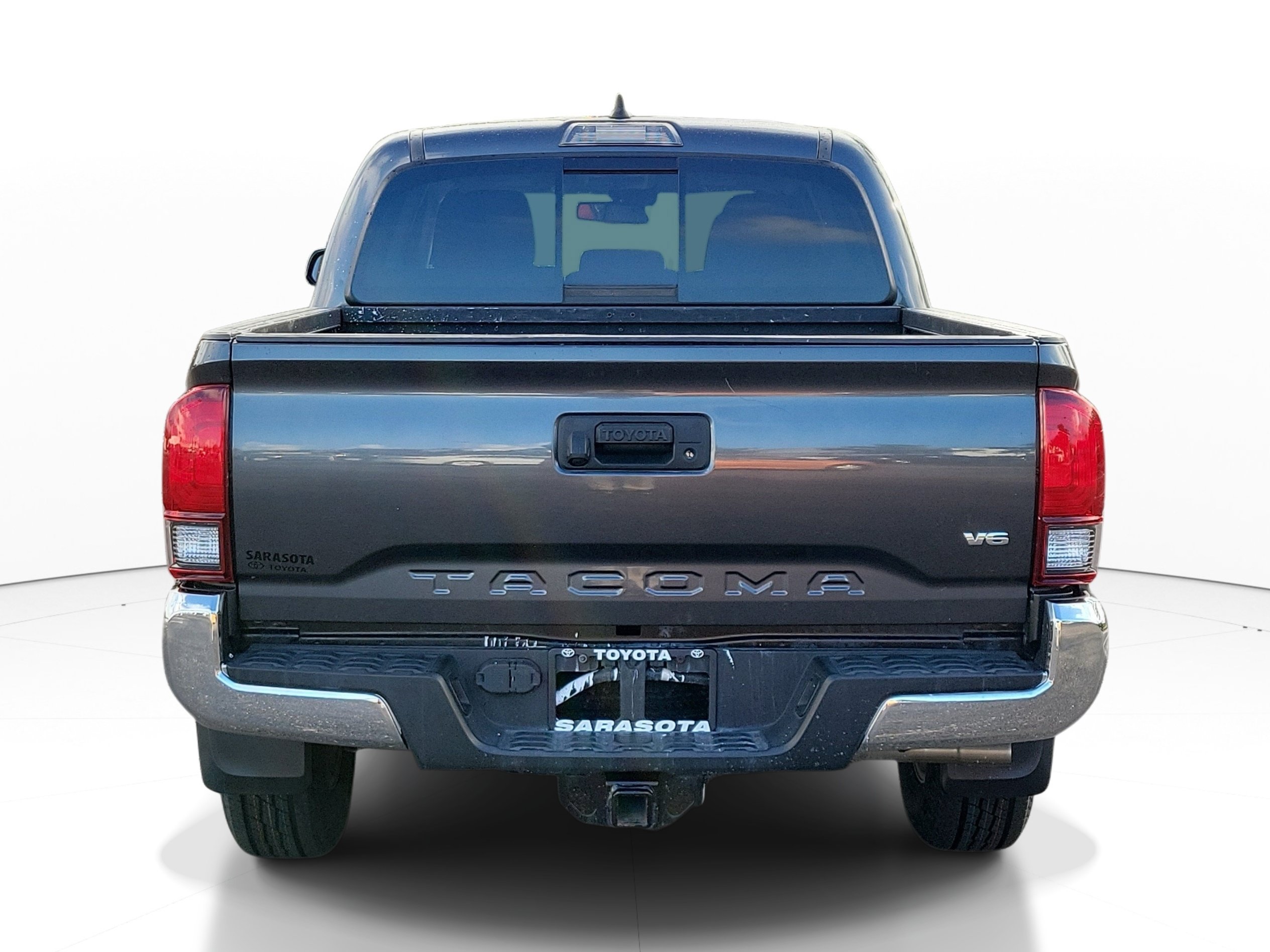 Used 2022 Toyota Tacoma SR5 RWD image 5