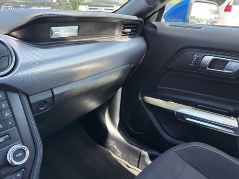 Used 2018 Ford Mustang GT RWD image 20