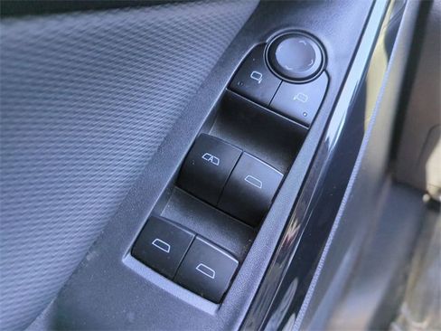 Certified 2025 Chevrolet Equinox LT image 27