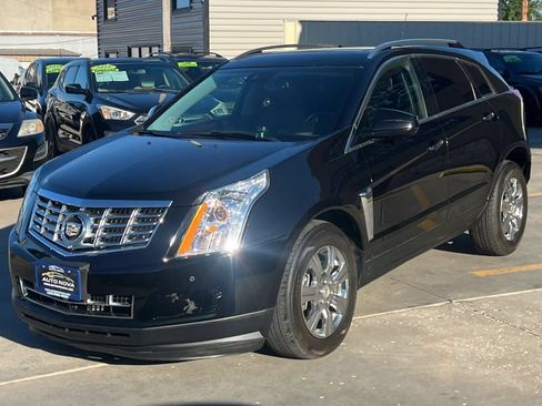 Used 2014 Cadillac SRX Luxury w/ Driver Awareness Package FWD image 4