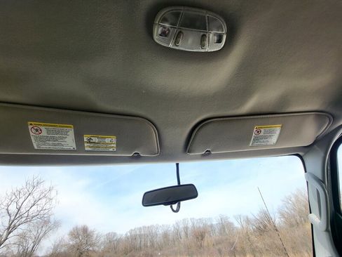 Used 2014 Ford E-350 and Econoline 350 XLT image 24