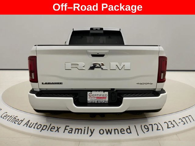 Used 2025 RAM 2500 Laramie AWD/4WD image 3