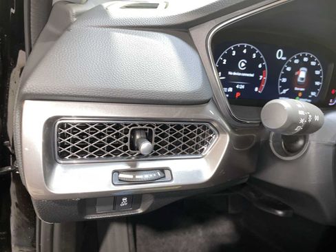 Certified 2026 Acura Integra FWD image 24
