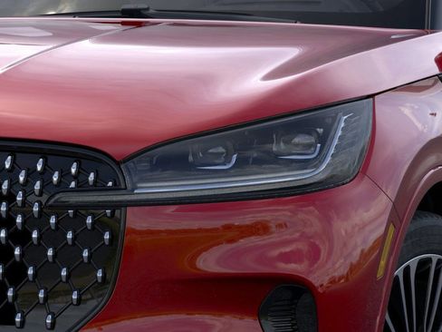 New 2025 Lincoln Aviator Black Label image 18