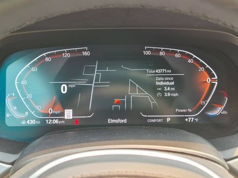 Used 2022 BMW X6 xDrive40i w/ M Sport Package AWD/4WD image 17