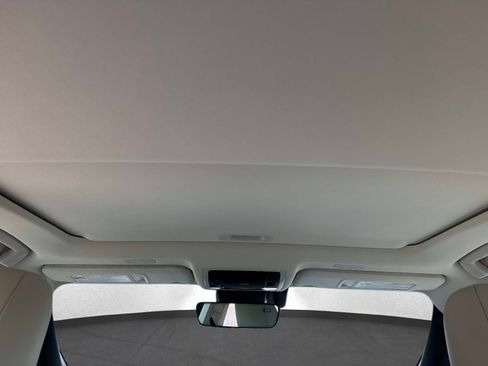 Used 2025 Lexus ES 350 w/ Premium Package FWD image 16