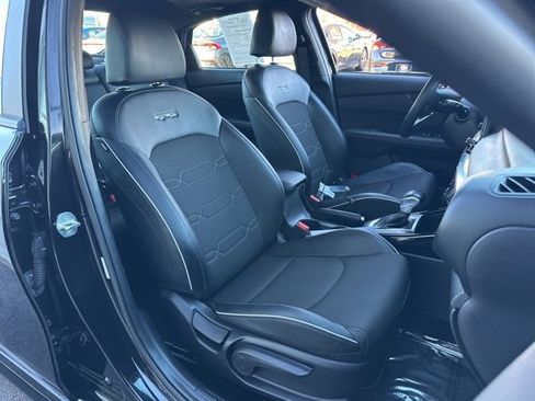 Used 2021 Kia Forte GT-Line w/ GT-Line Premium Package image 35