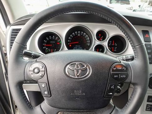 Used 2008 Toyota Sequoia Platinum image 15