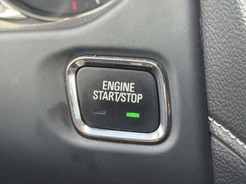 Used 2023 GMC Acadia Denali w/ Black Diamond Edition image 38